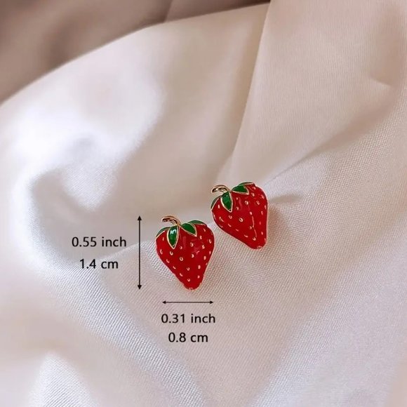 Sweet Small Red Strawberry Fruit 18K Gold Plated Stud Earrings NEW - Picture 5 of 6